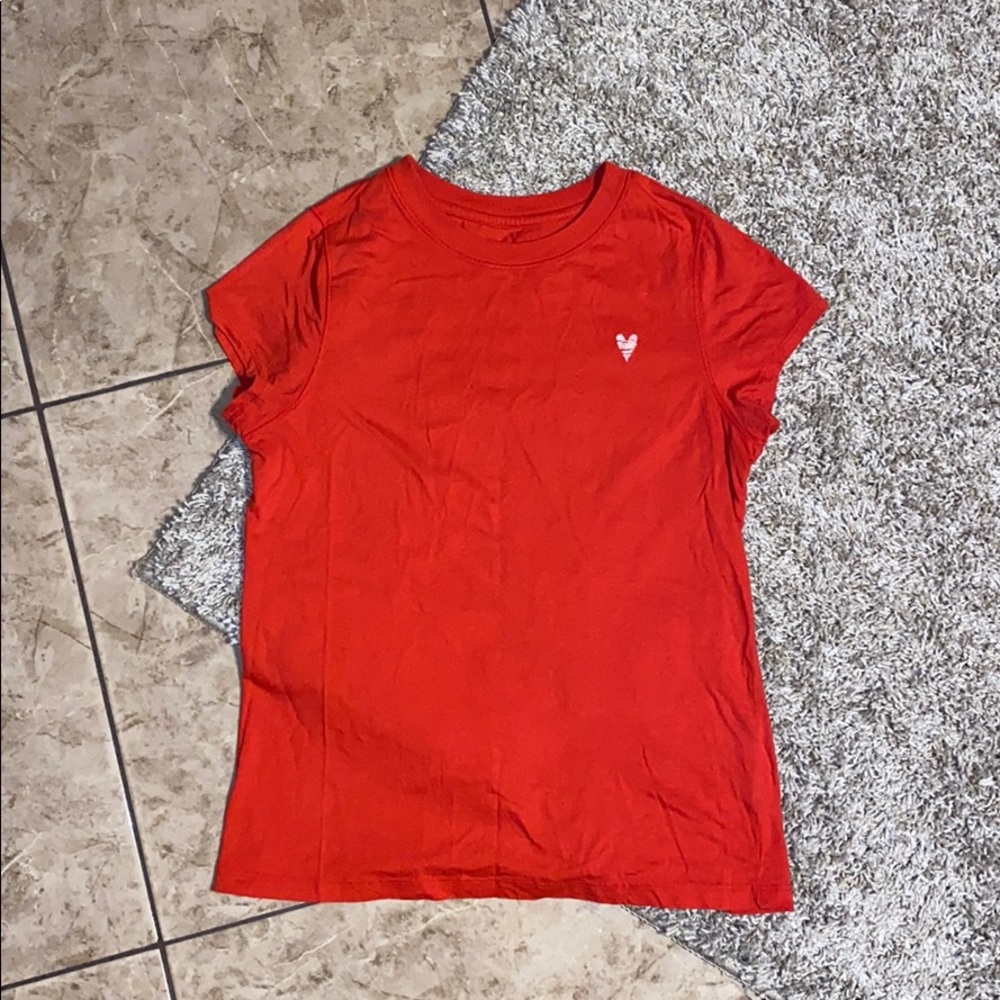 Universal Thread Top